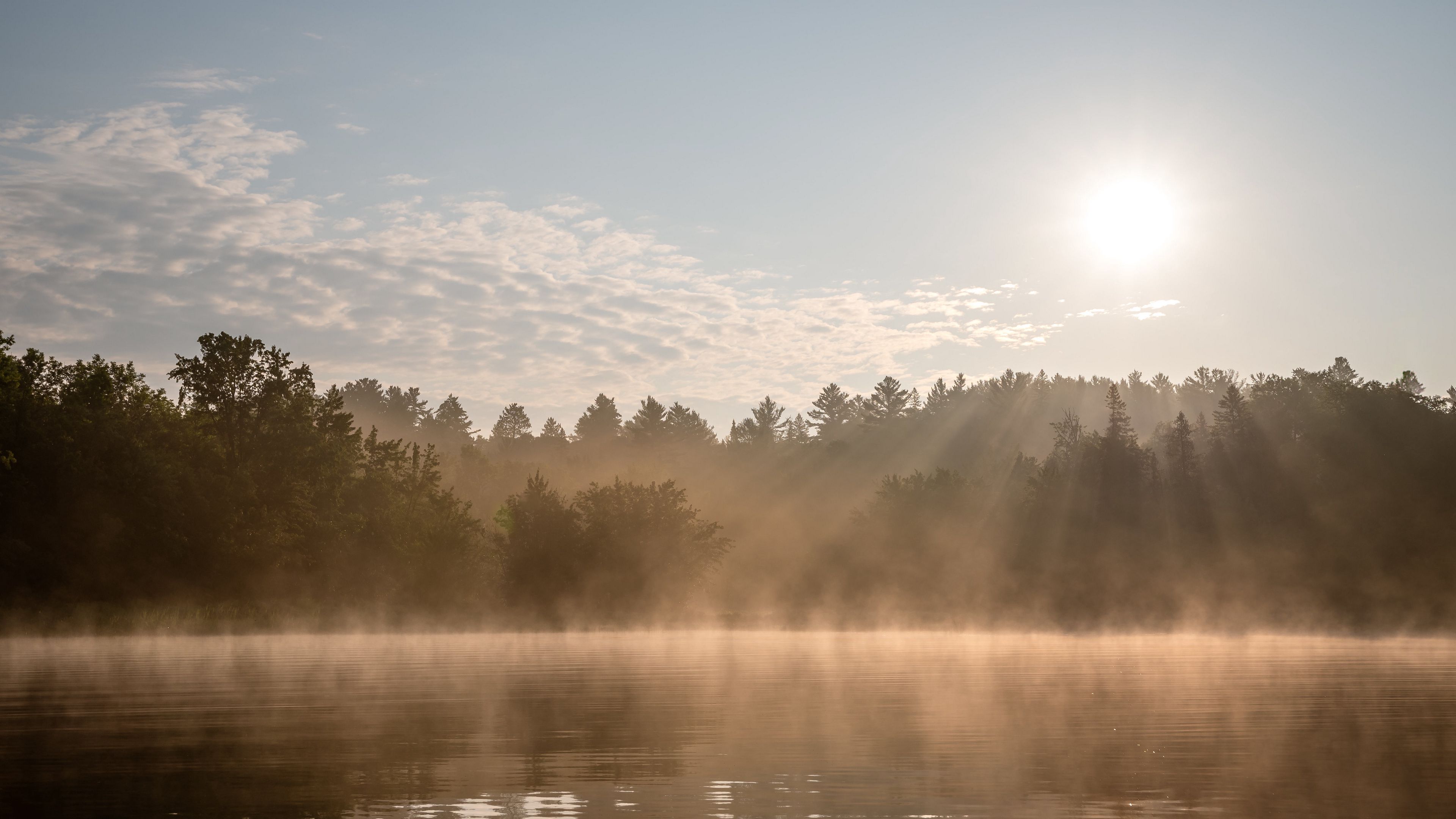 Blick auf den Großen Tonteich und die umliegende Natur